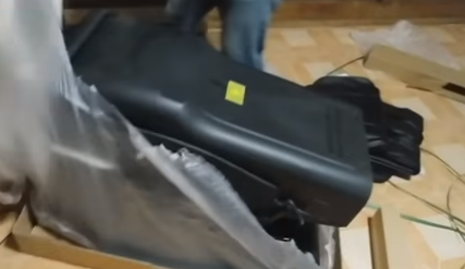 unboxing the Real Relax 2022 Massage Chair