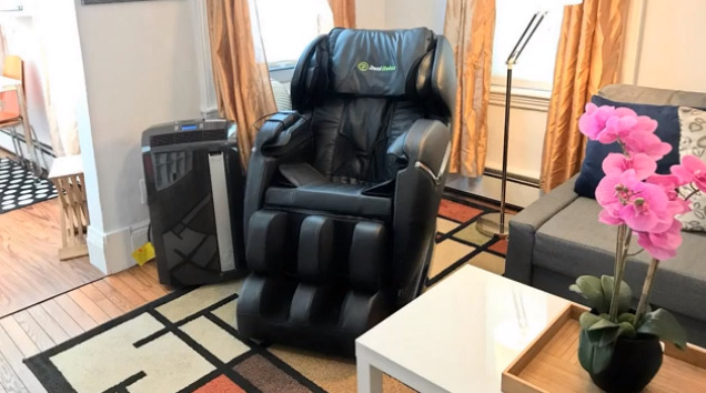 Real Relax 2022 Massage Chair of Dual-core S Track Recliner